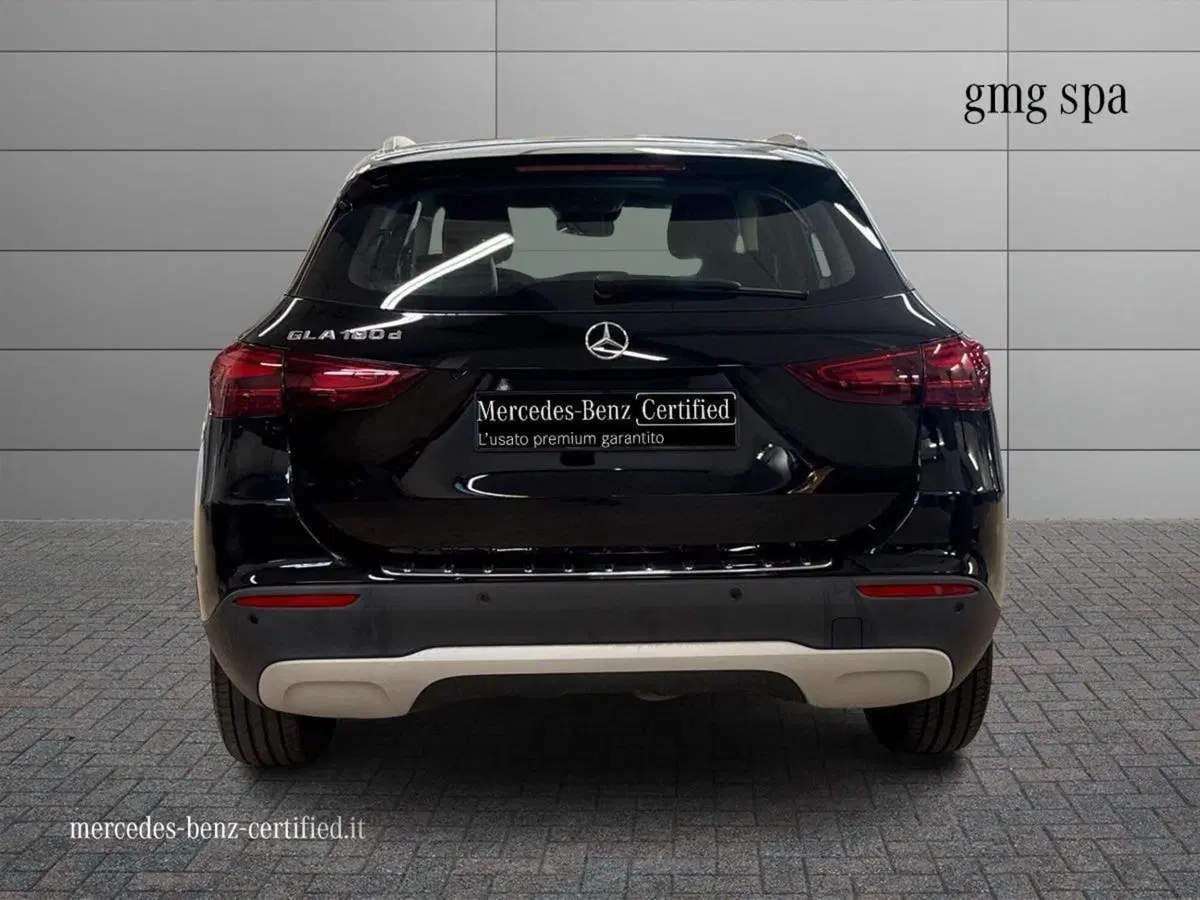 Mercedes-Benz GLA SUV usata a Prato (4)
