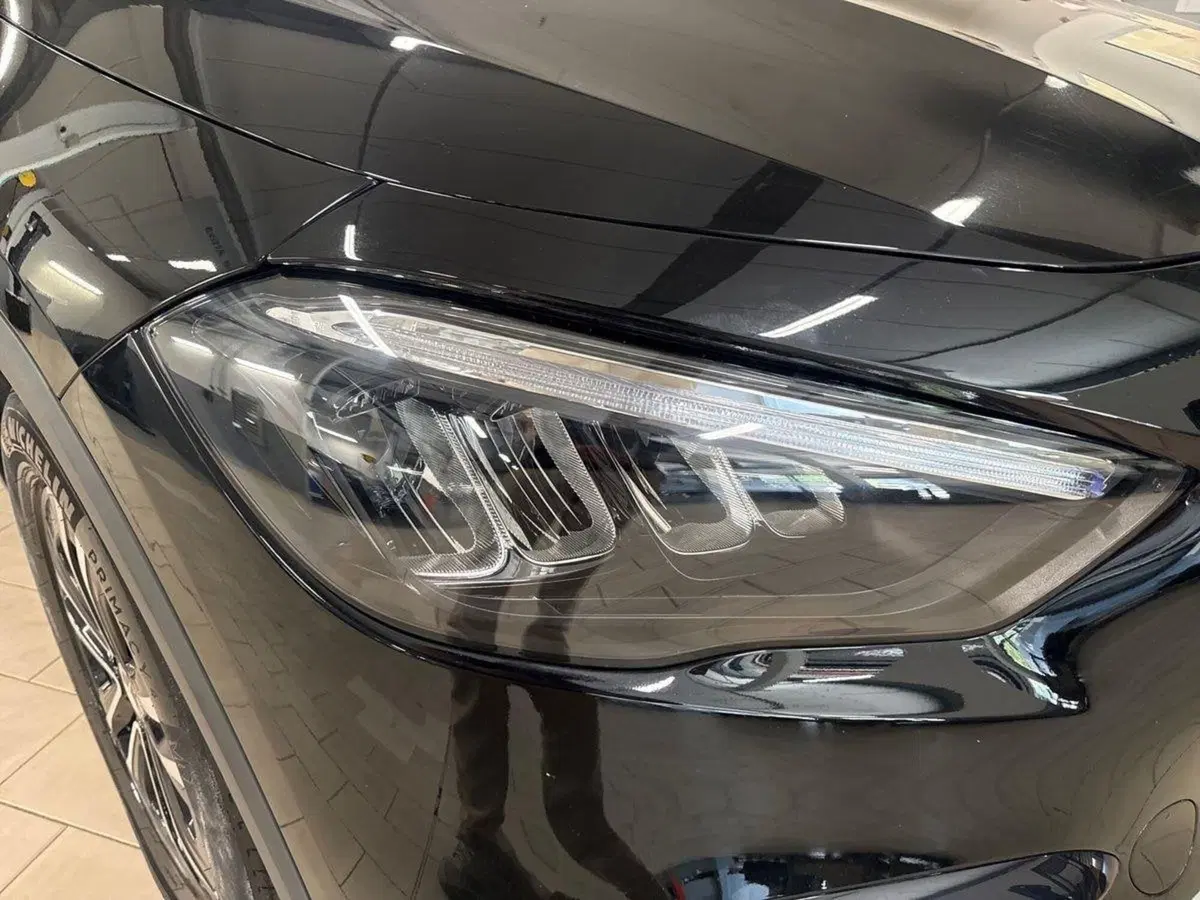Mercedes-Benz GLA SUV usata a Prato (7)