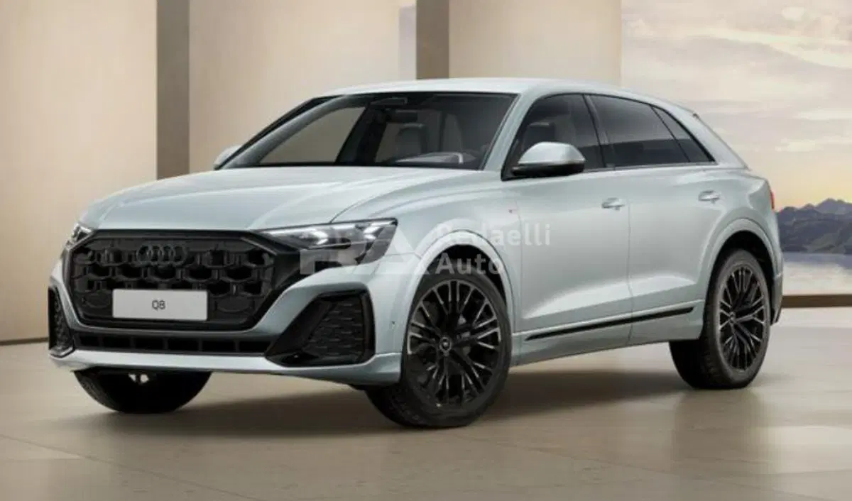 Audi Q8 nuova a Lecco