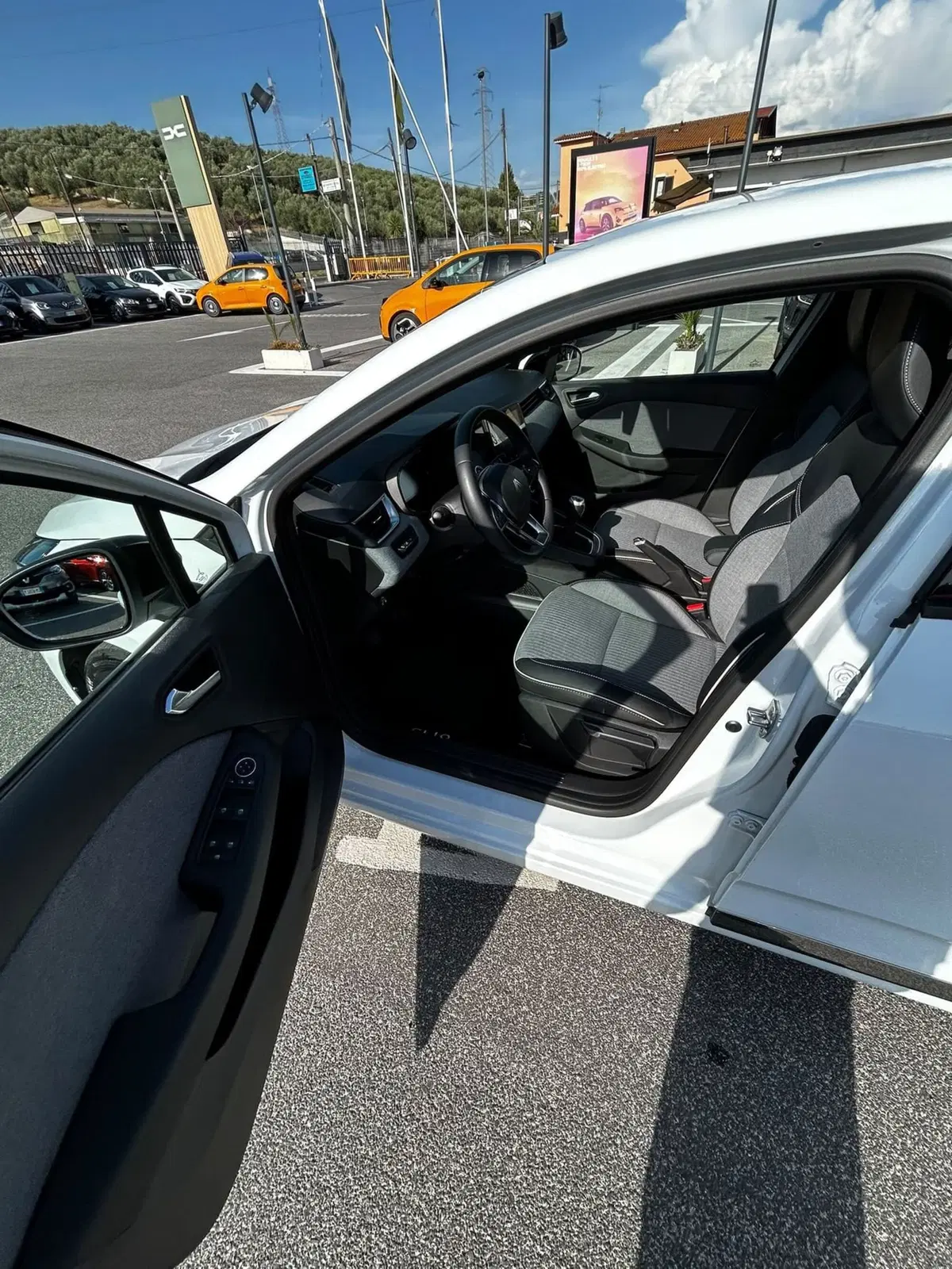 Renault Clio usata a Roma (8)
