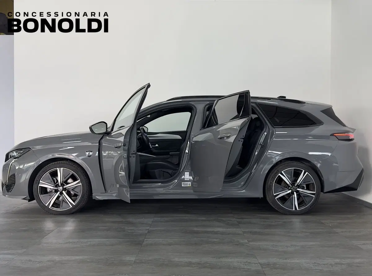 Peugeot 308 SW usata a Brescia (9)
