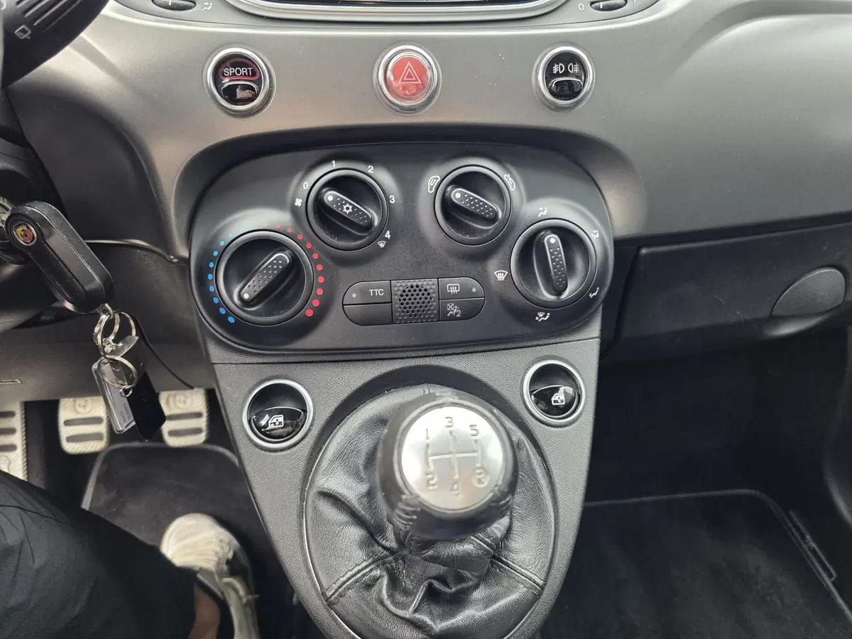 Abarth 595 usata a Rimini (12)