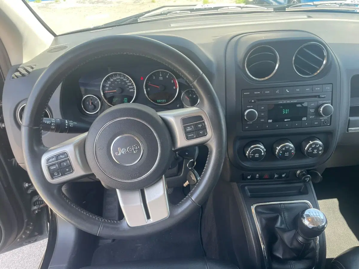 Jeep Compass usata a Lucca (10)