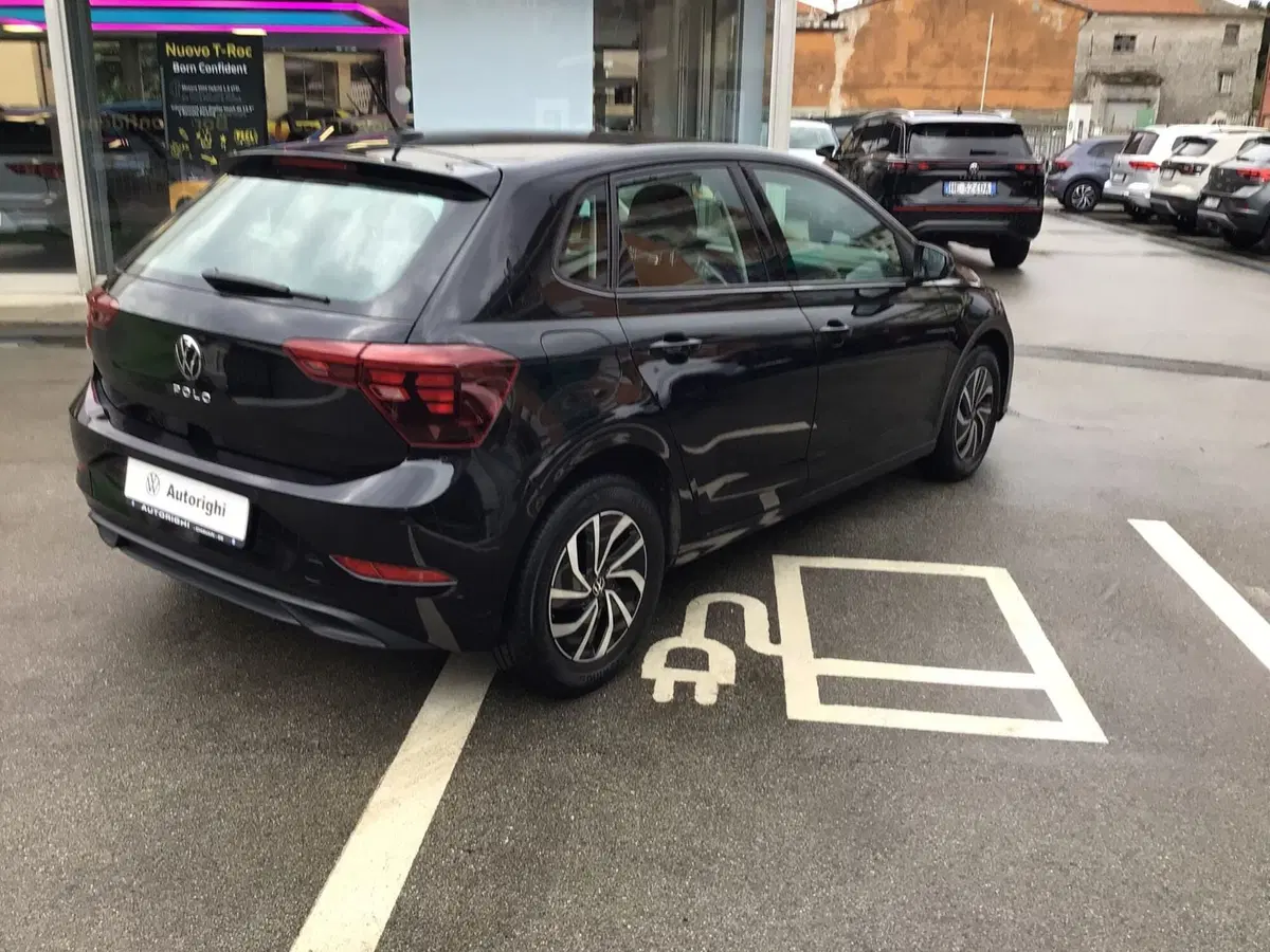 Volkswagen Polo usata a Genova (5)