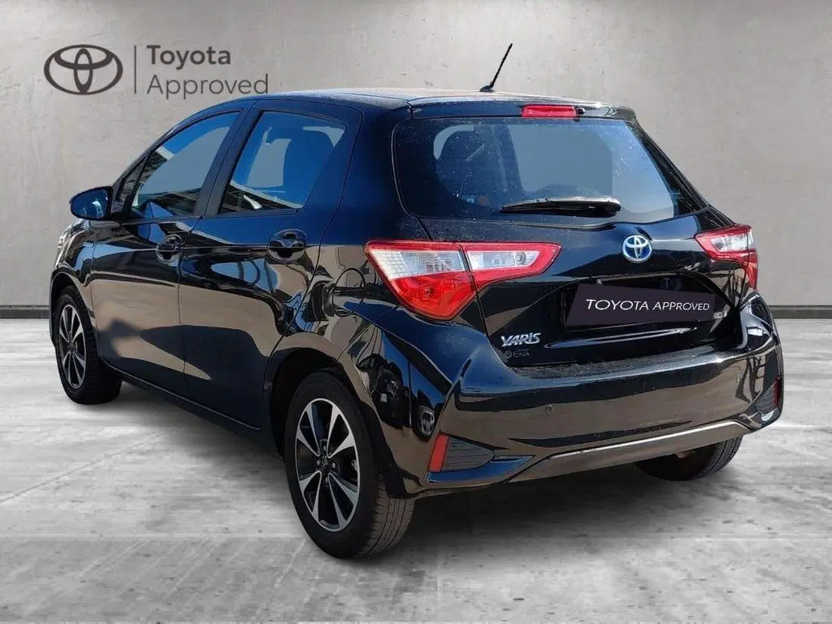 Toyota Yaris usata a Cagliari (5)