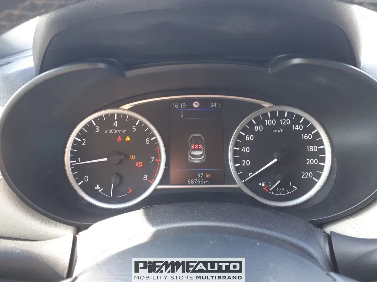 Nissan Micra usata a Piacenza (15)