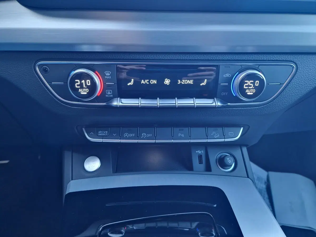 Audi Q5 Sportback usata a Bari (5)