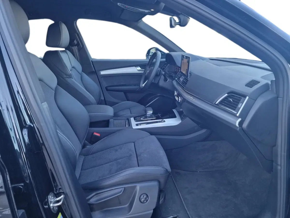 Audi Q5 Sportback usata a Bari (7)
