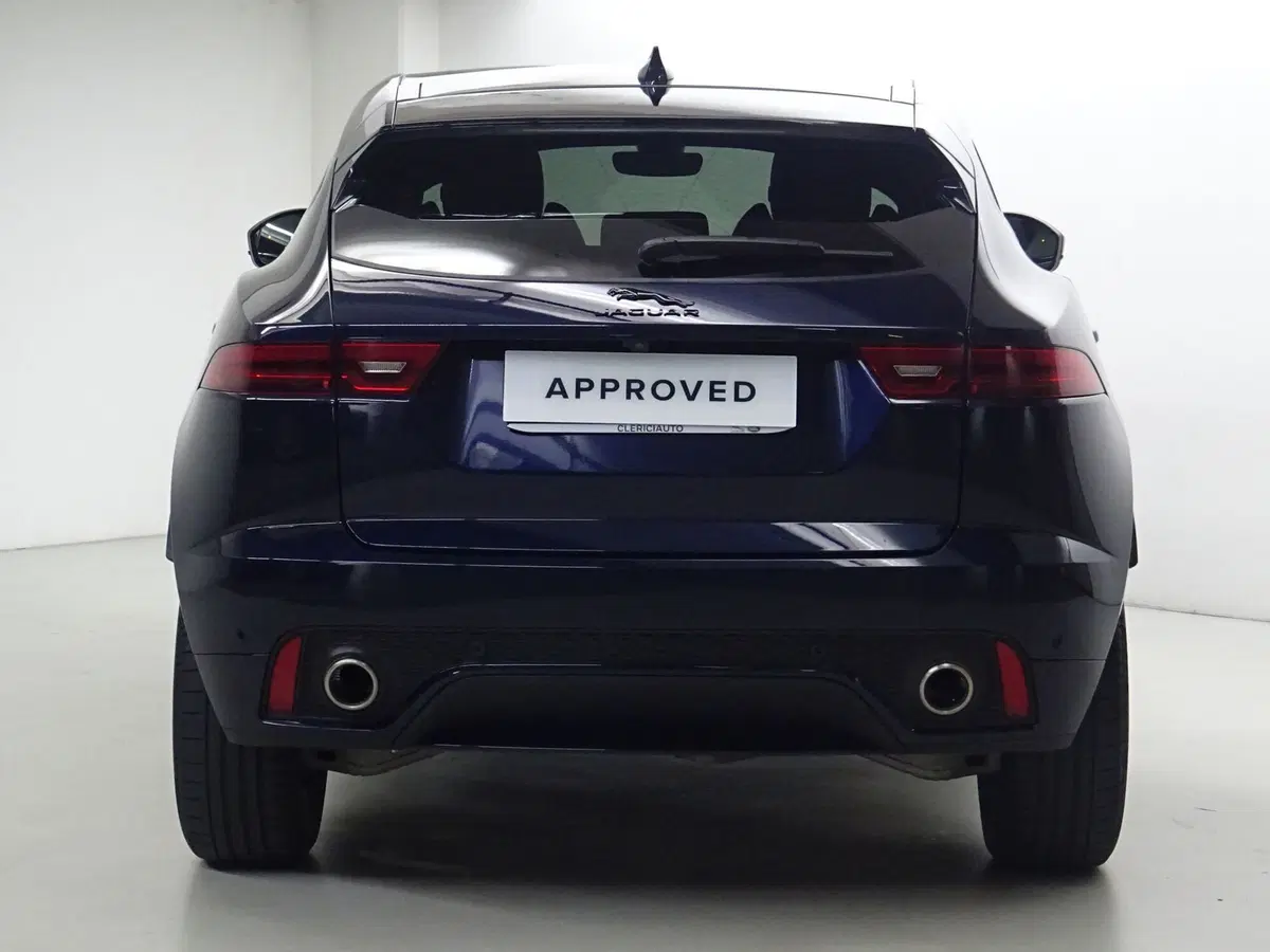 Jaguar E-Pace usata a Como (7)