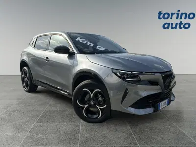 Alfa Romeo Junior 1.2 ibrida Q4 Sprint 145cv edct6 nuova a Torino