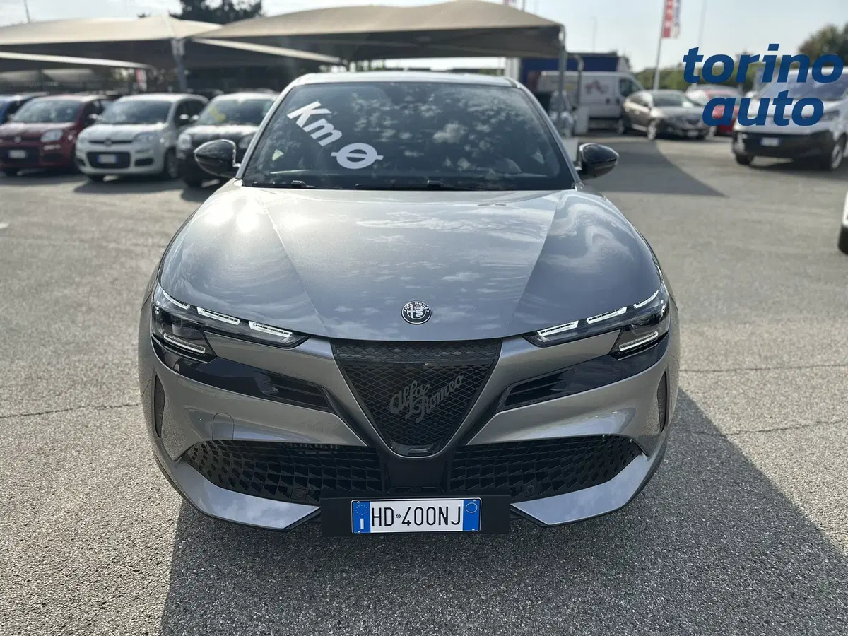 Alfa Romeo Junior nuova a Torino (2)