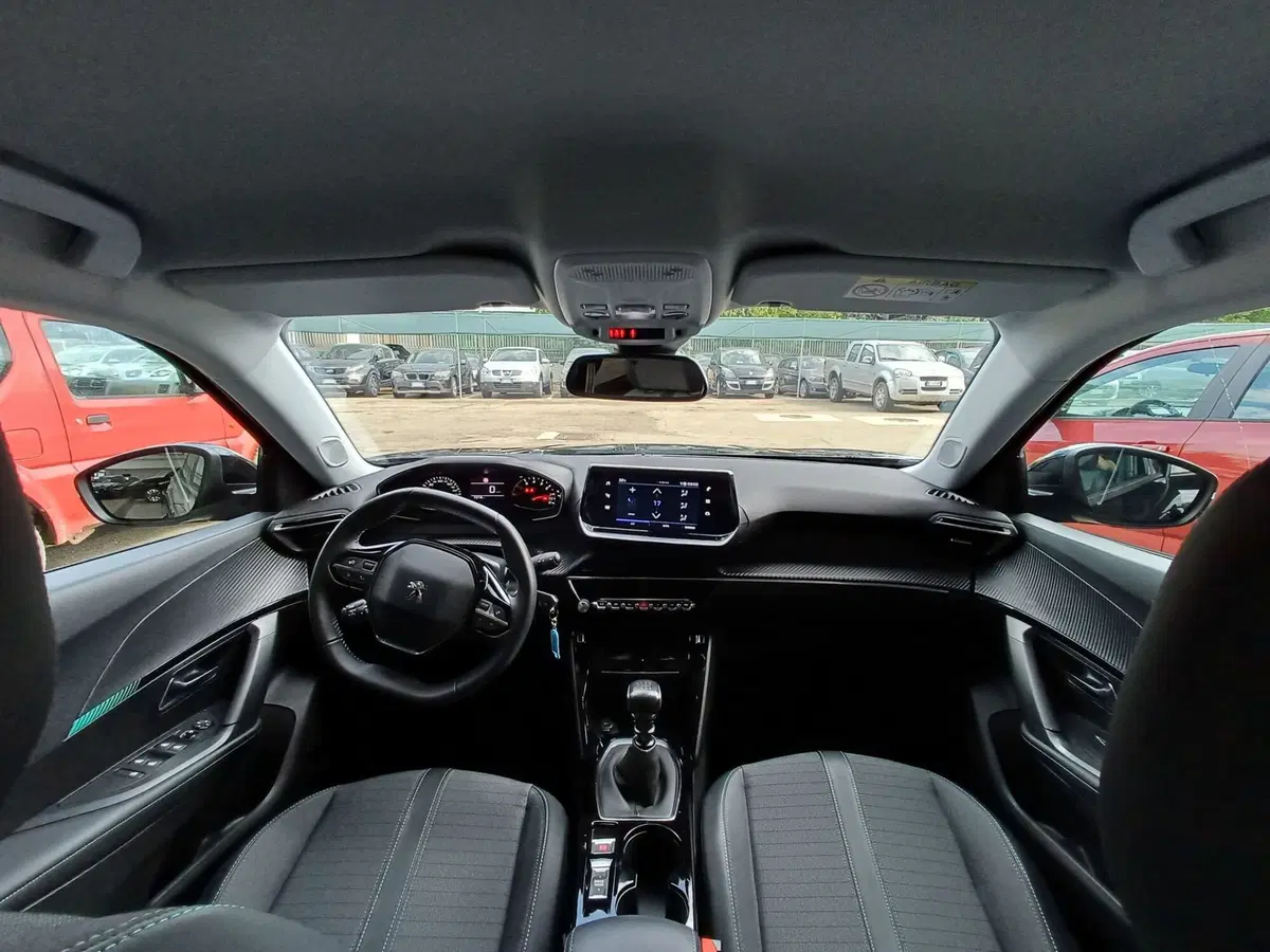 Peugeot 2008 usata a Modena (9)