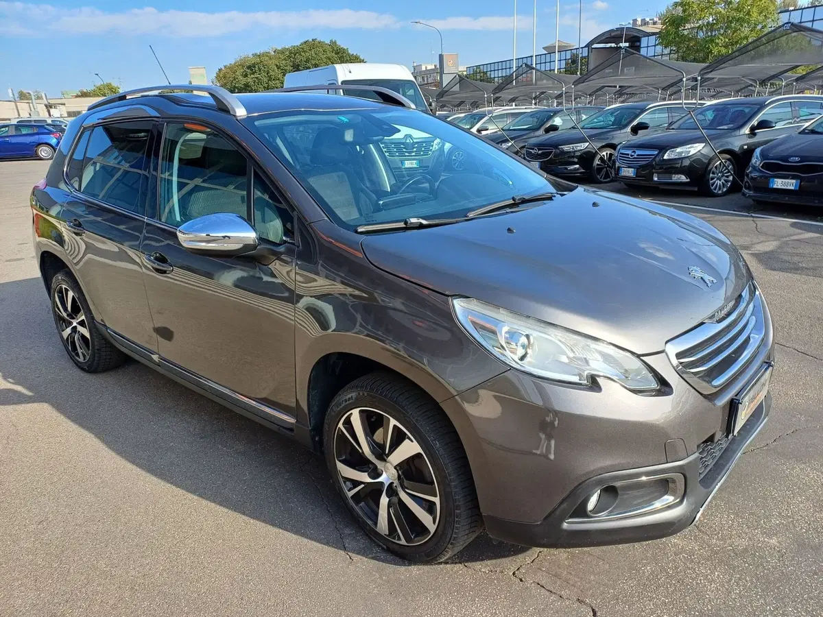 Peugeot 2008 usata a Modena (4)