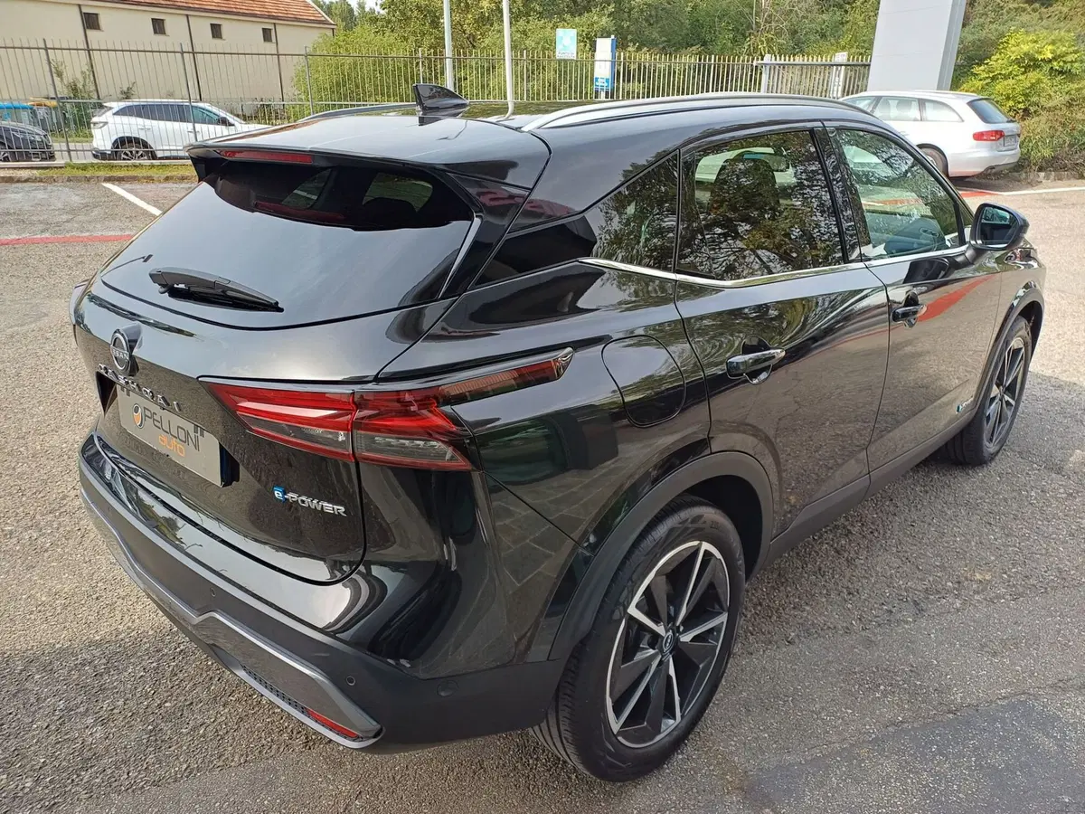Nissan Qashqai usata a Modena (8)