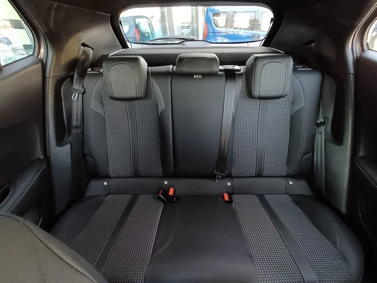 Peugeot 2008 usata a Modena (10)