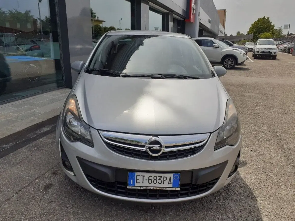 Opel Corsa usata a Modena (3)