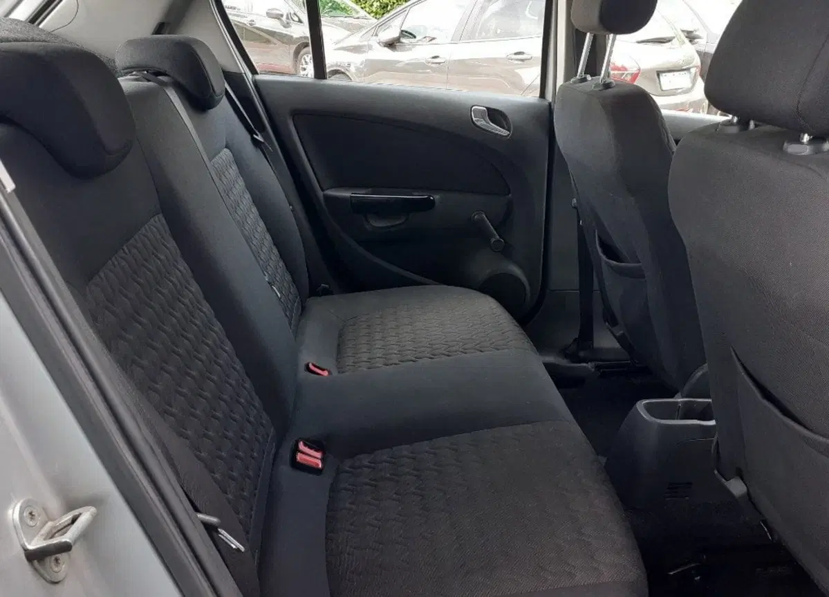 Opel Corsa usata a Modena (6)