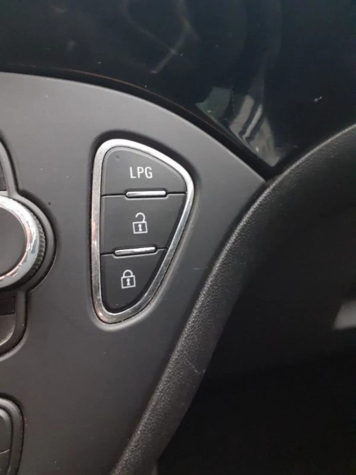 Opel Corsa usata a Modena (13)