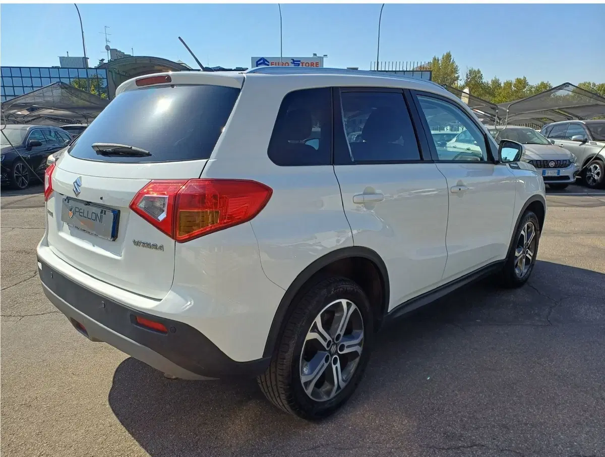 Suzuki Vitara usata a Modena (9)