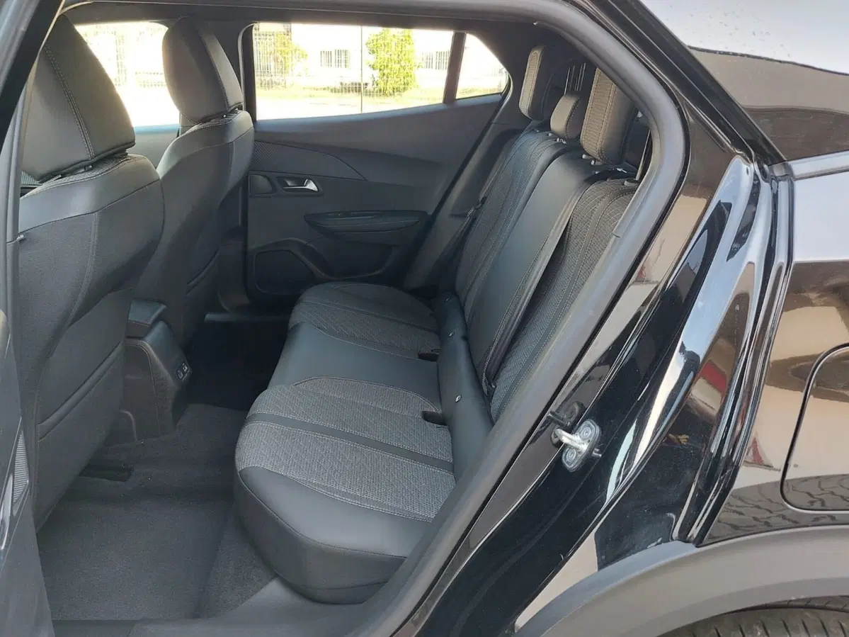 Peugeot 2008 usata a Pavia (4)
