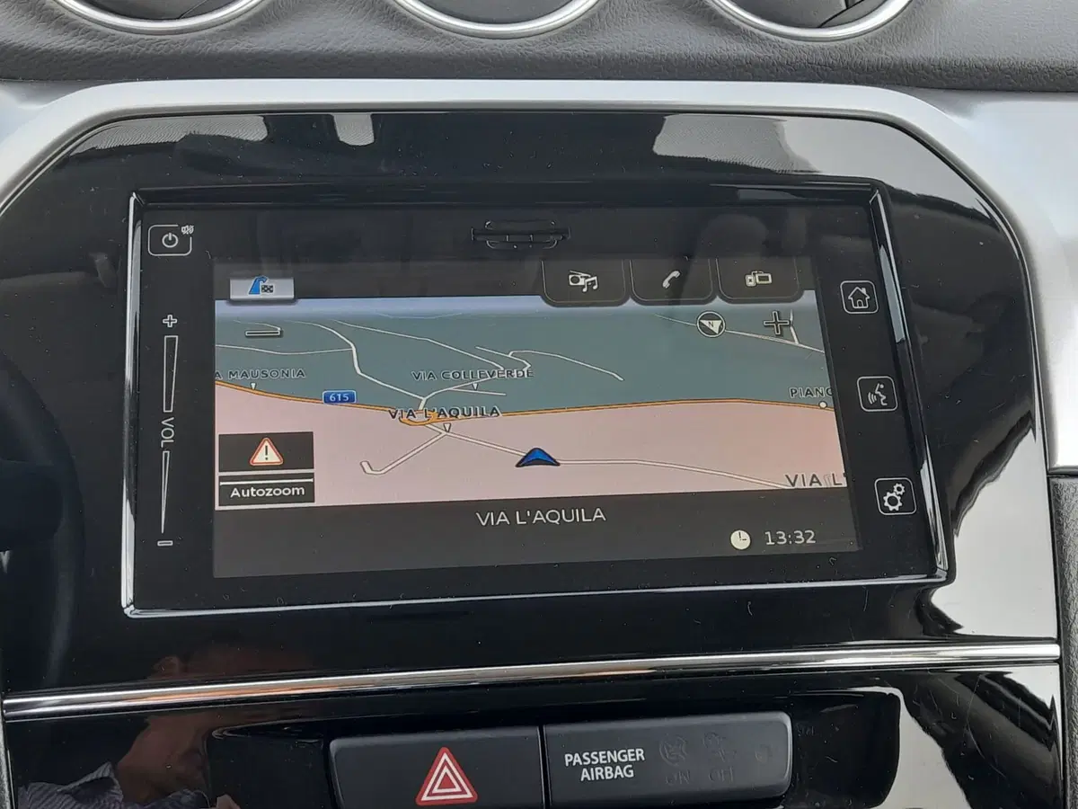 Suzuki Vitara nuova a L'Aquila (8)