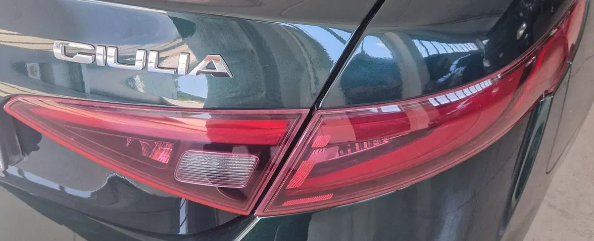 Alfa Romeo Giulia usata a Terni (17)