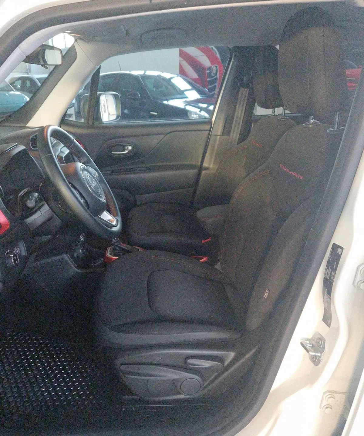 Jeep Renegade usata a Terni (7)
