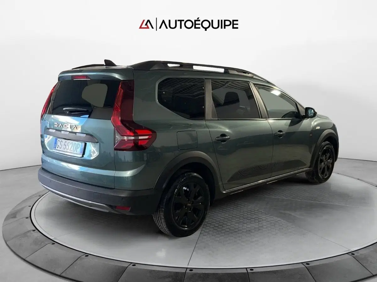 Dacia Jogger usata a Roma (5)