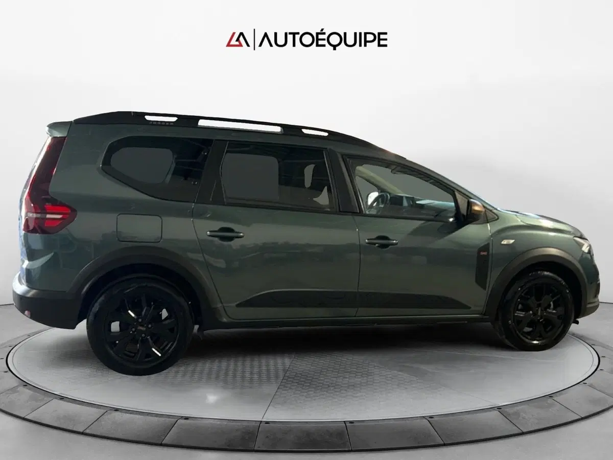 Dacia Jogger usata a Roma (6)