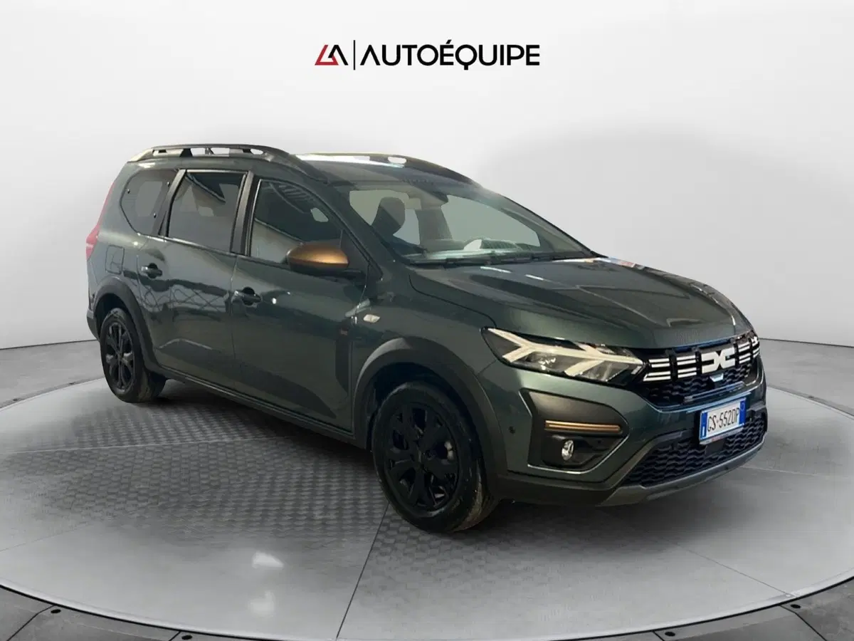 Dacia Jogger usata a Roma (7)