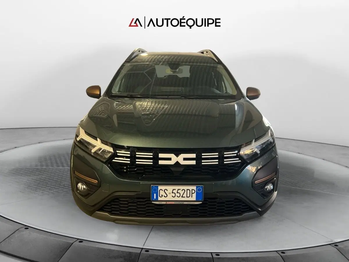 Dacia Jogger usata a Roma (8)