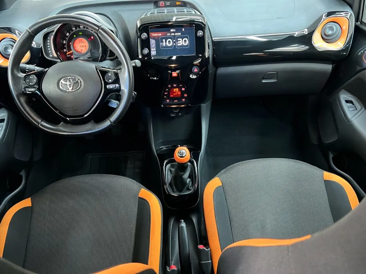 Toyota Aygo usata a Roma (11)