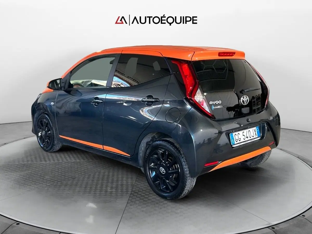 Toyota Aygo usata a Roma (3)