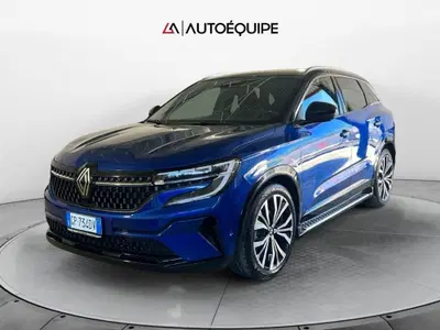 Renault Austral 1.2 full hybrid Iconic 200cv auto del 2023 usata a Marino