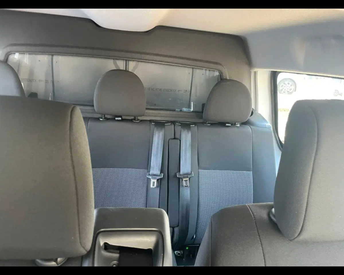 Opel Vivaro Furgone nuova a Alessandria (12)