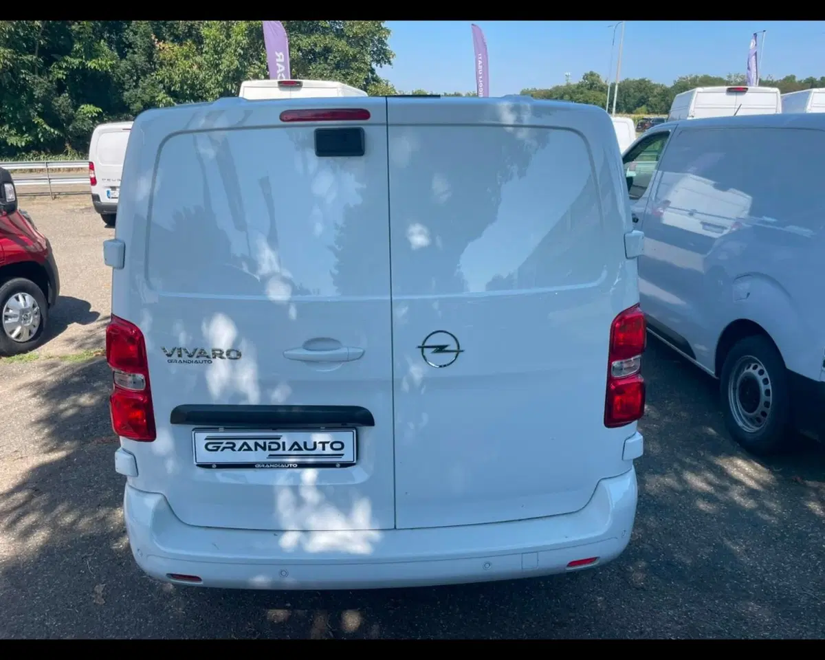 Opel Vivaro Furgone nuova a Alessandria (3)