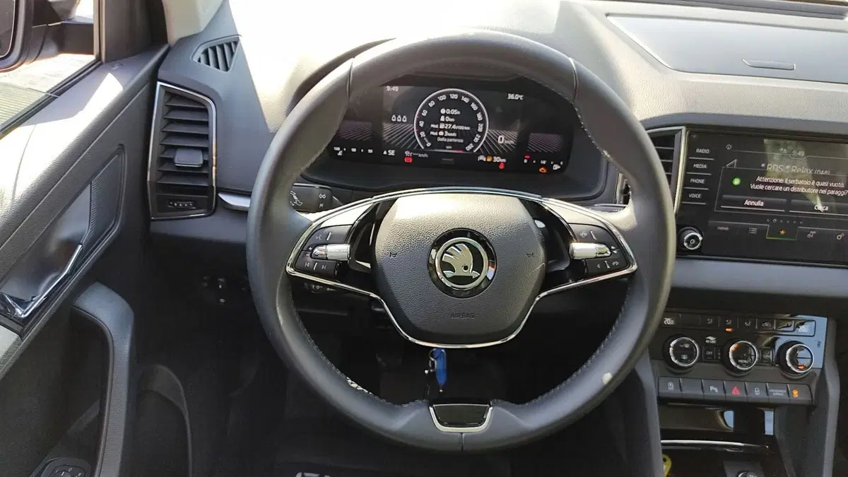 Skoda Karoq usata a Taranto (10)