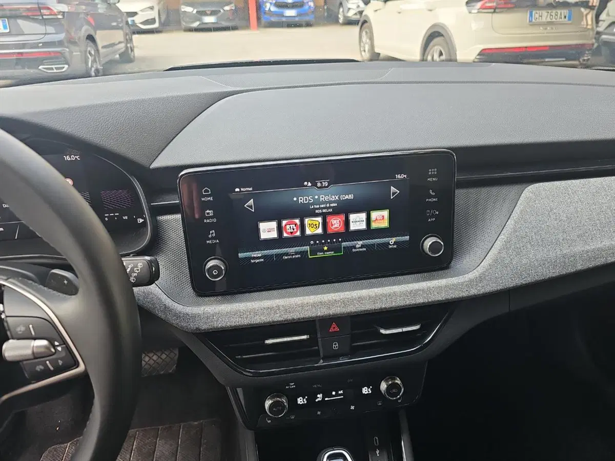 Skoda Kamiq usata a Lecco (13)