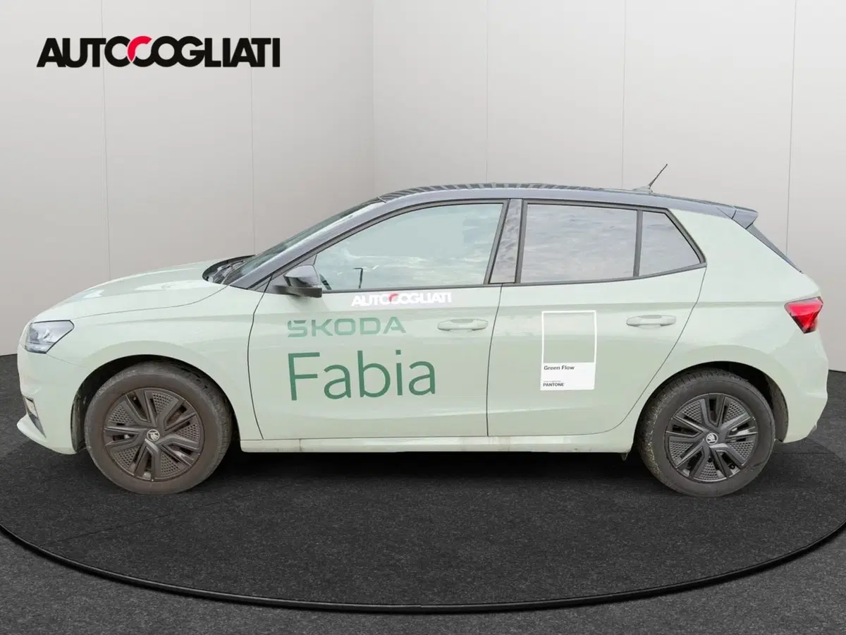 Skoda Fabia nuova a Lecco (5)