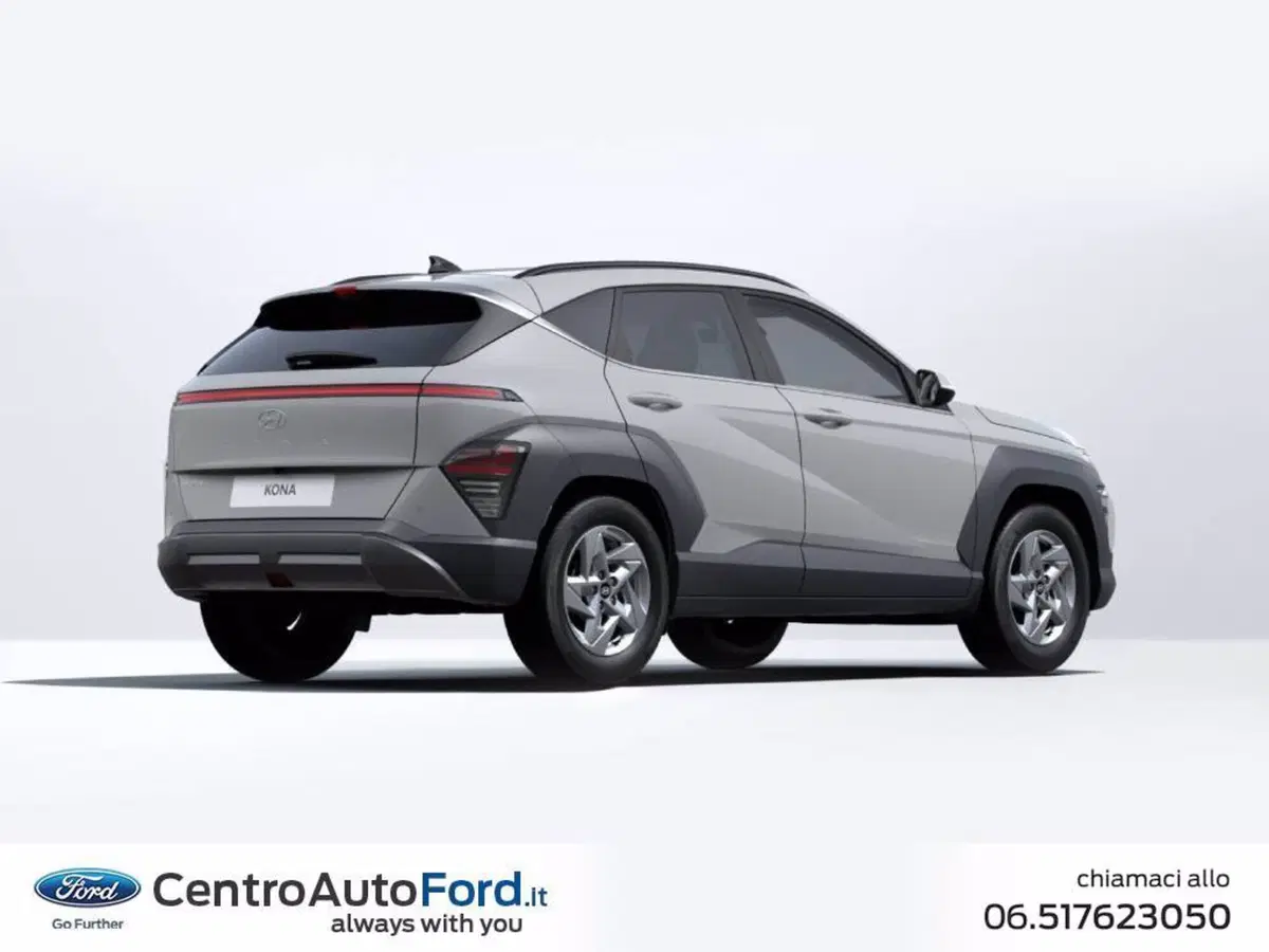 Hyundai Kona nuova a Roma (3)
