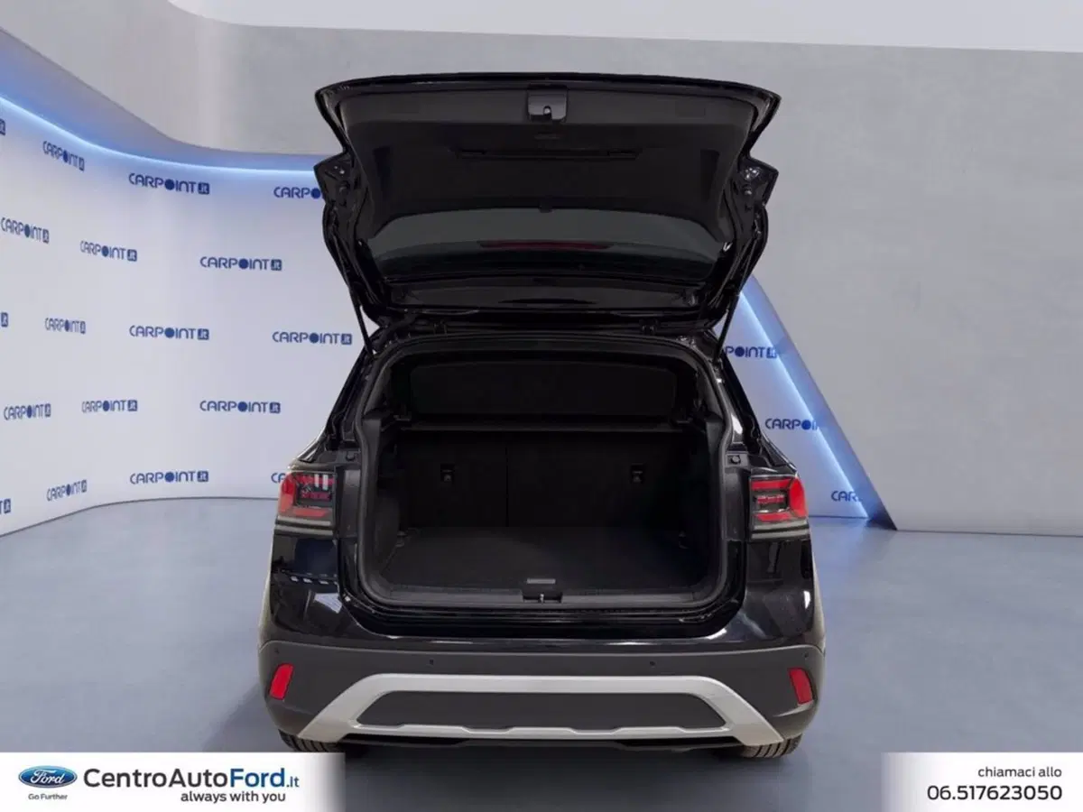 Volkswagen T-Cross usata a Roma (17)