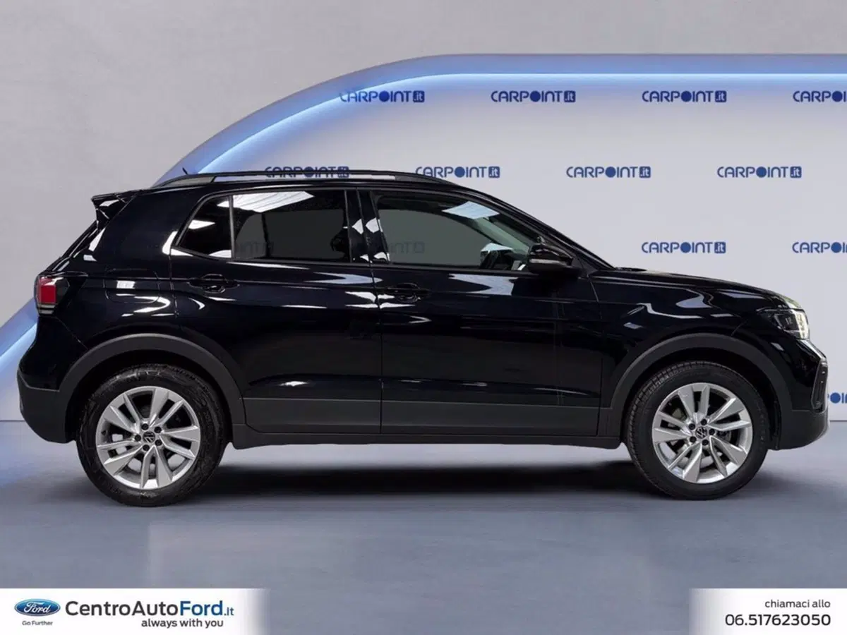 Volkswagen T-Cross usata a Roma (6)
