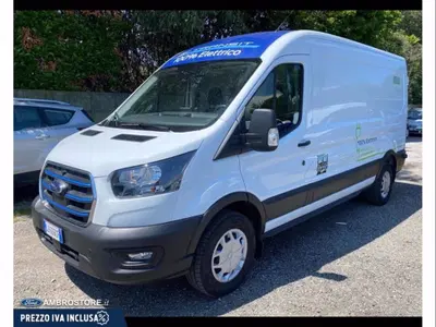 Ford Transit Furgone 350 L3H2 68kWh 184cv trend del 2022 usata a Segrate