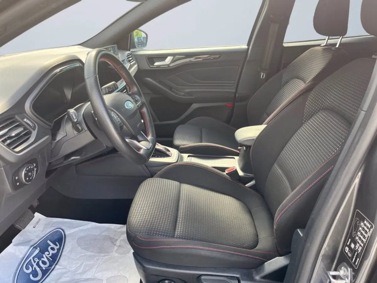 Ford Focus usata a Milano (10)
