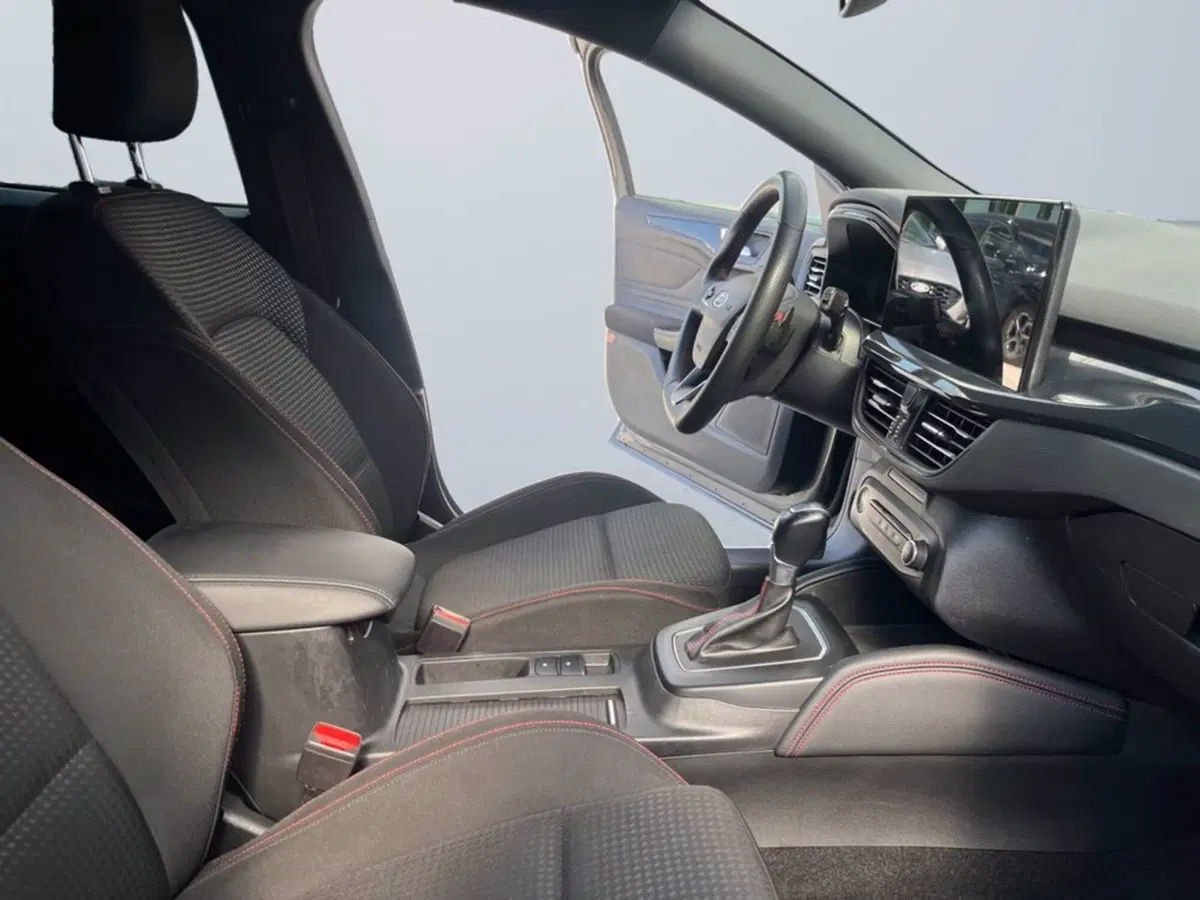 Ford Focus usata a Milano (15)