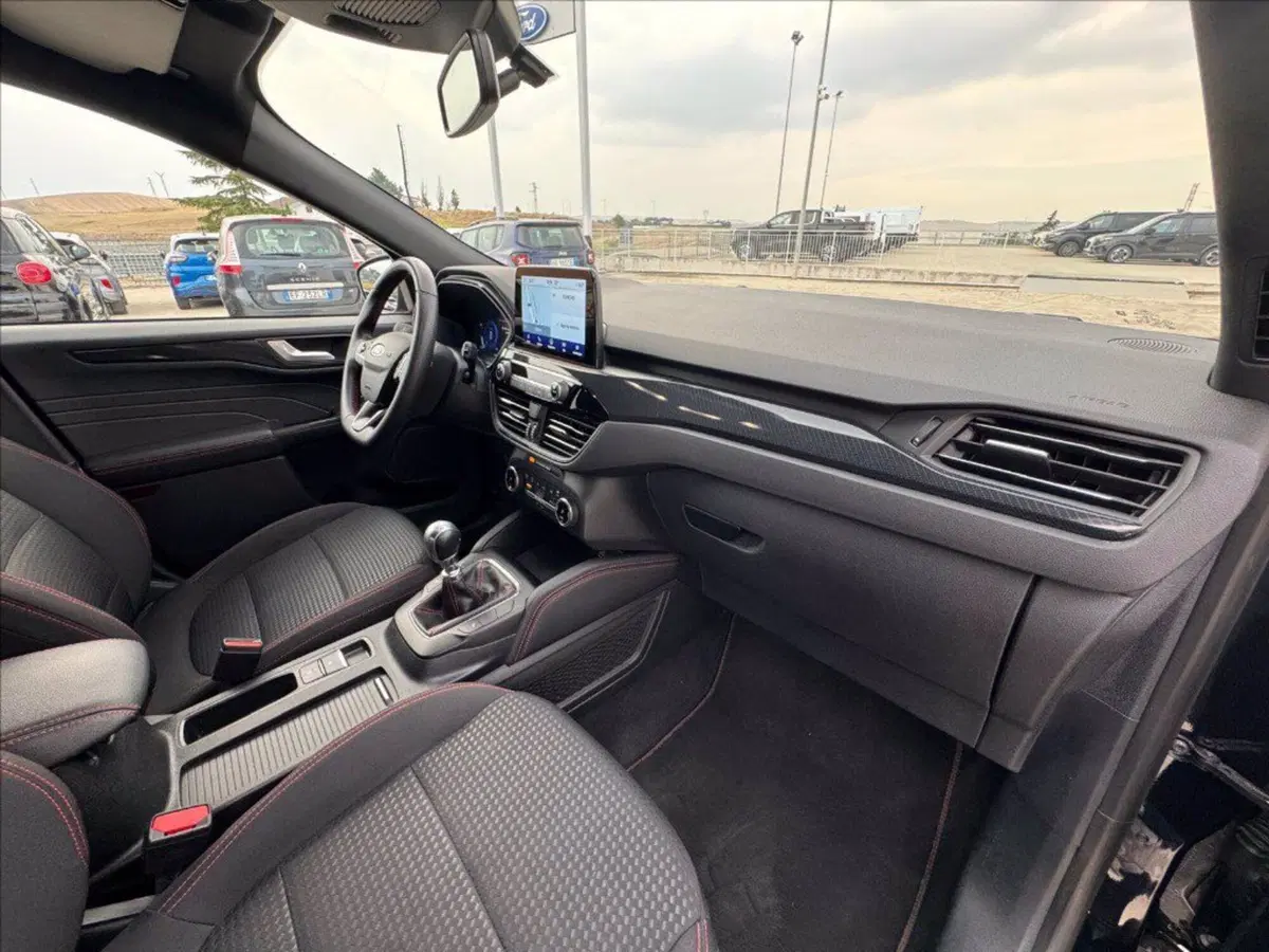 Ford Kuga usata a Matera (12)