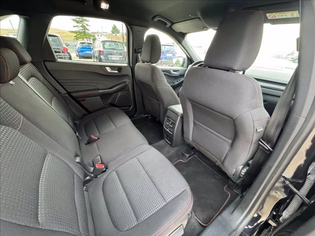 Ford Kuga usata a Matera (14)