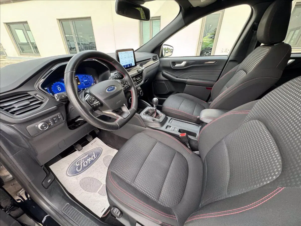 Ford Kuga usata a Matera (9)