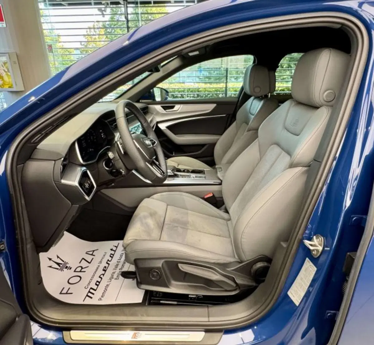 Audi A6 Avant nuova a Torino (12)