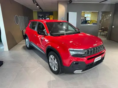 Jeep Avenger 1.2 turbo e-hybrid mhev Altitude fwd 110cv edct6 nuova a Vercelli